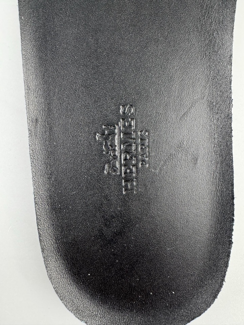 a4bfd29c46346cec11967fe633ed87d9_1782549158_2513.jpg