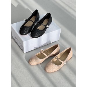 Dior Shoes (Flat)