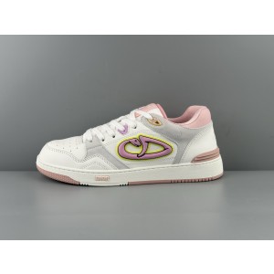 DIOR AND KAWS B57 Dribble