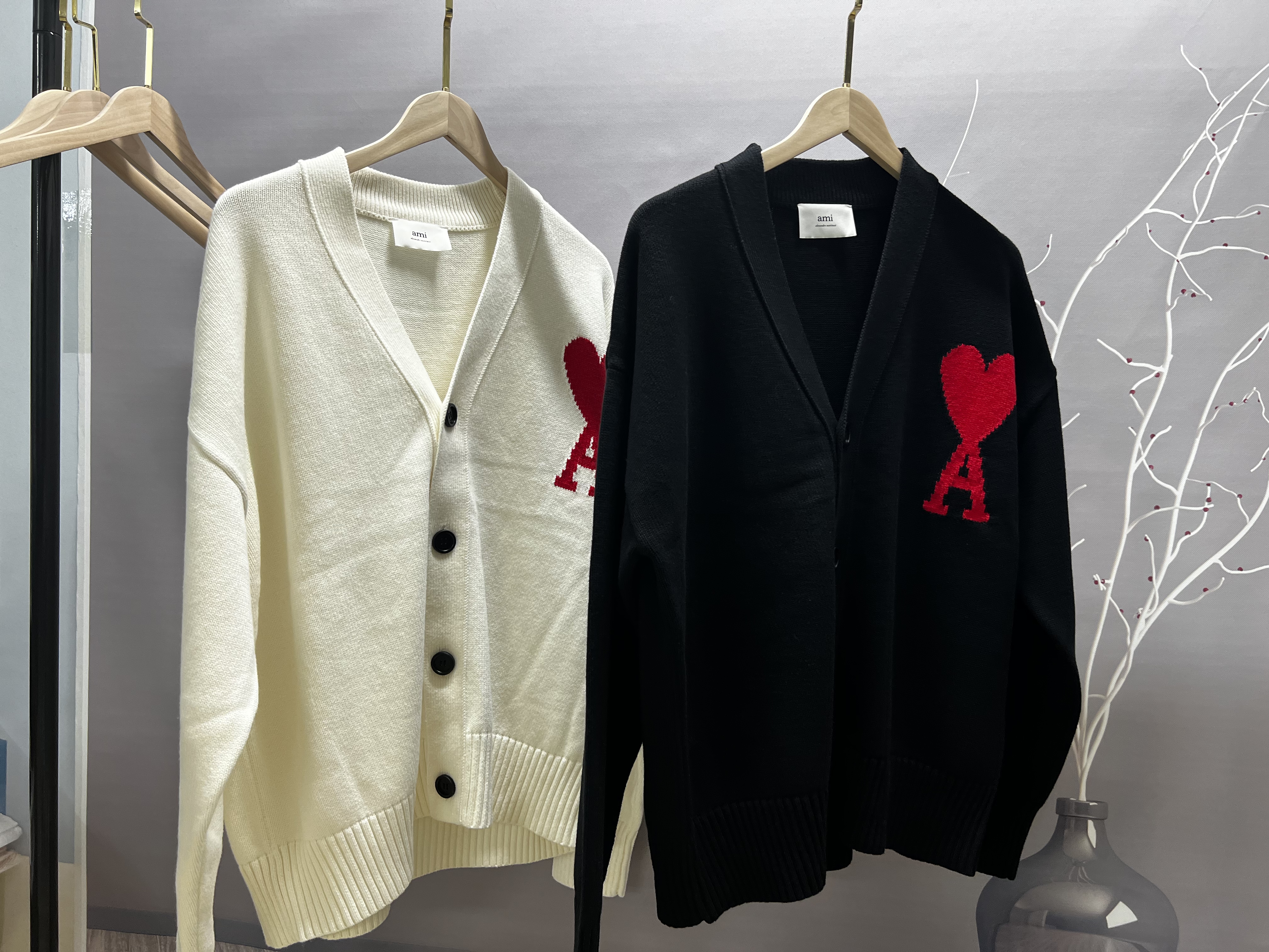 AMI Sweater cardigan