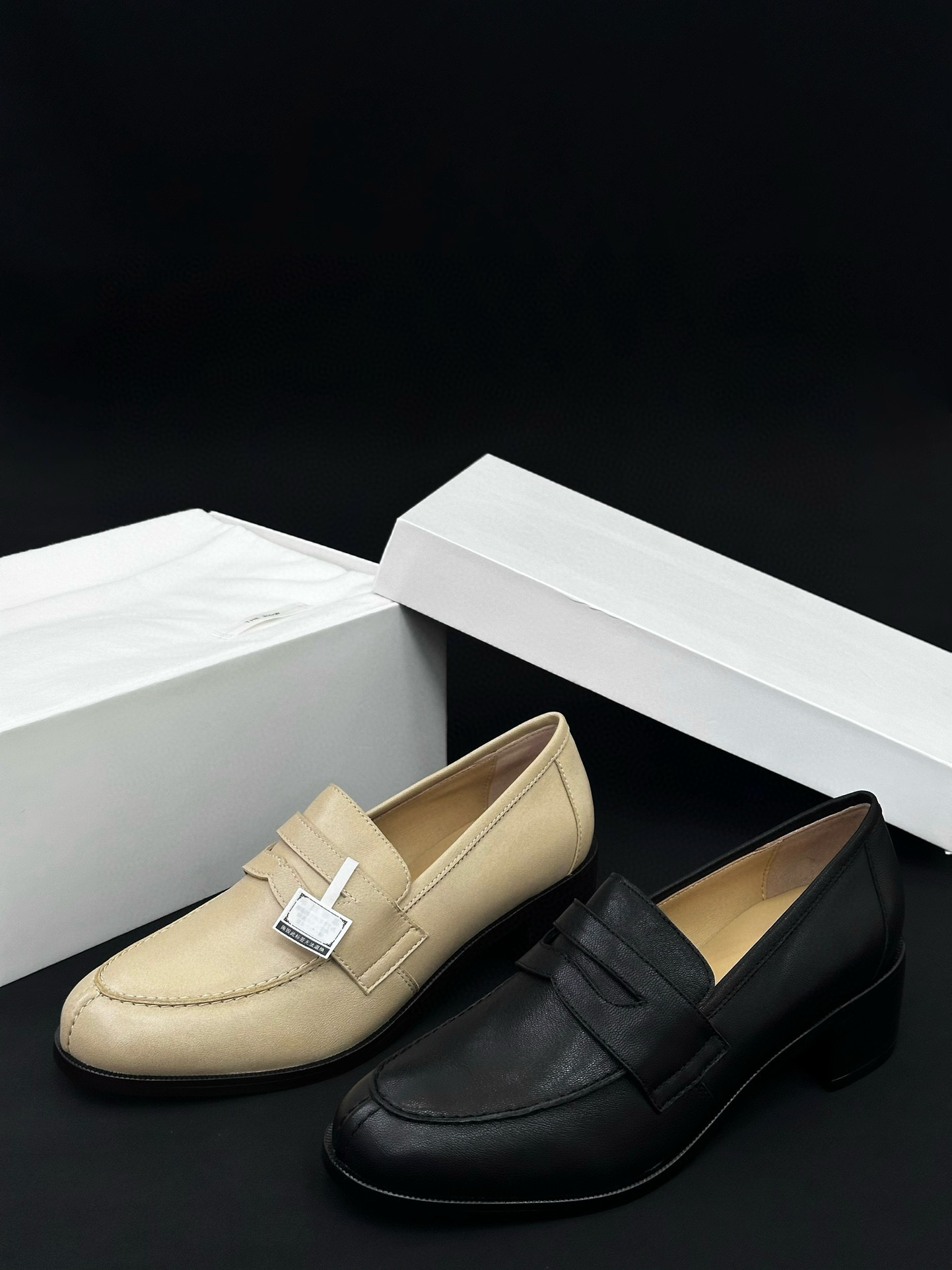 The row Shoes (6.5cm)