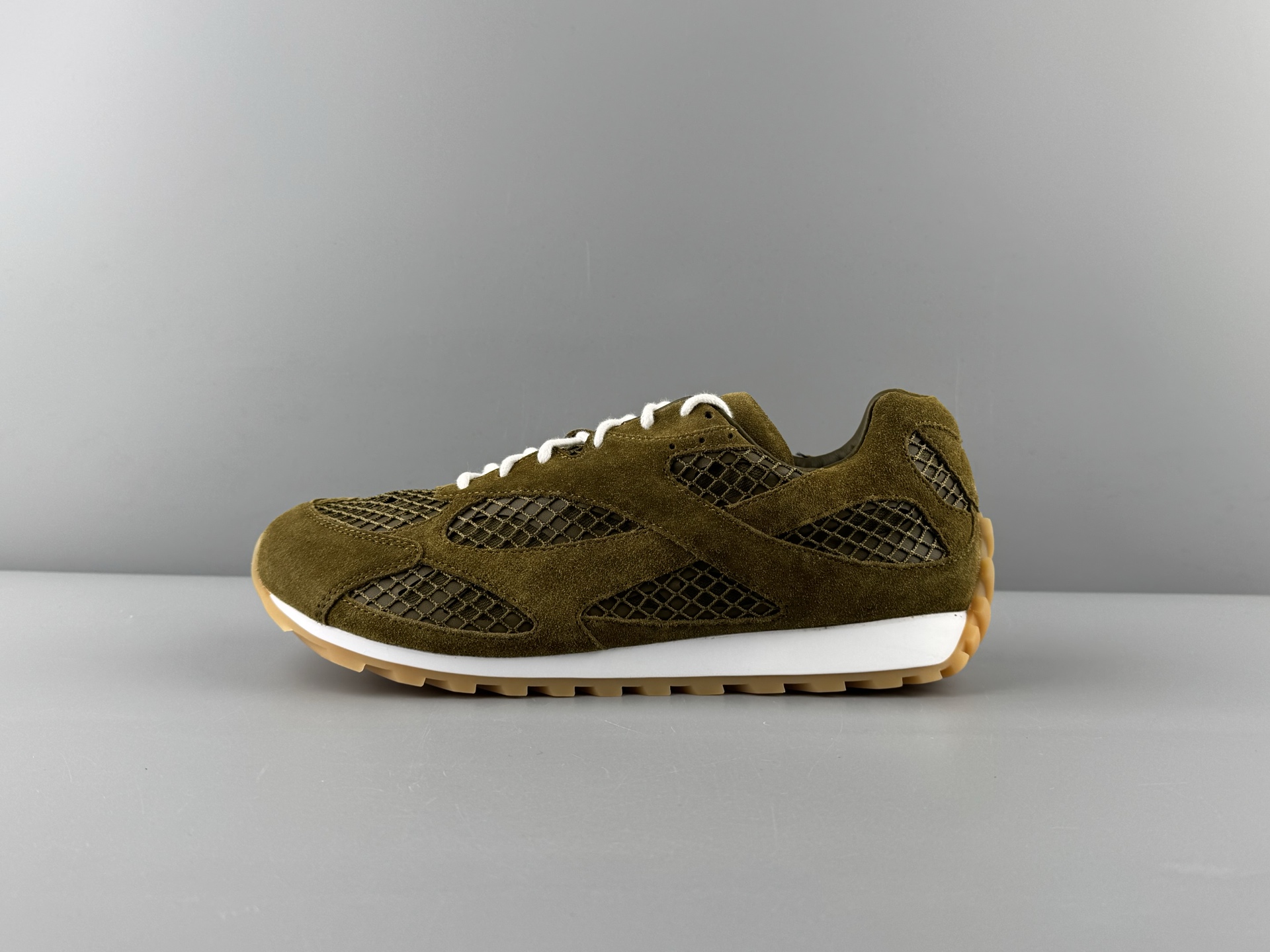 Bottga Veneta Orbit 스니커즈