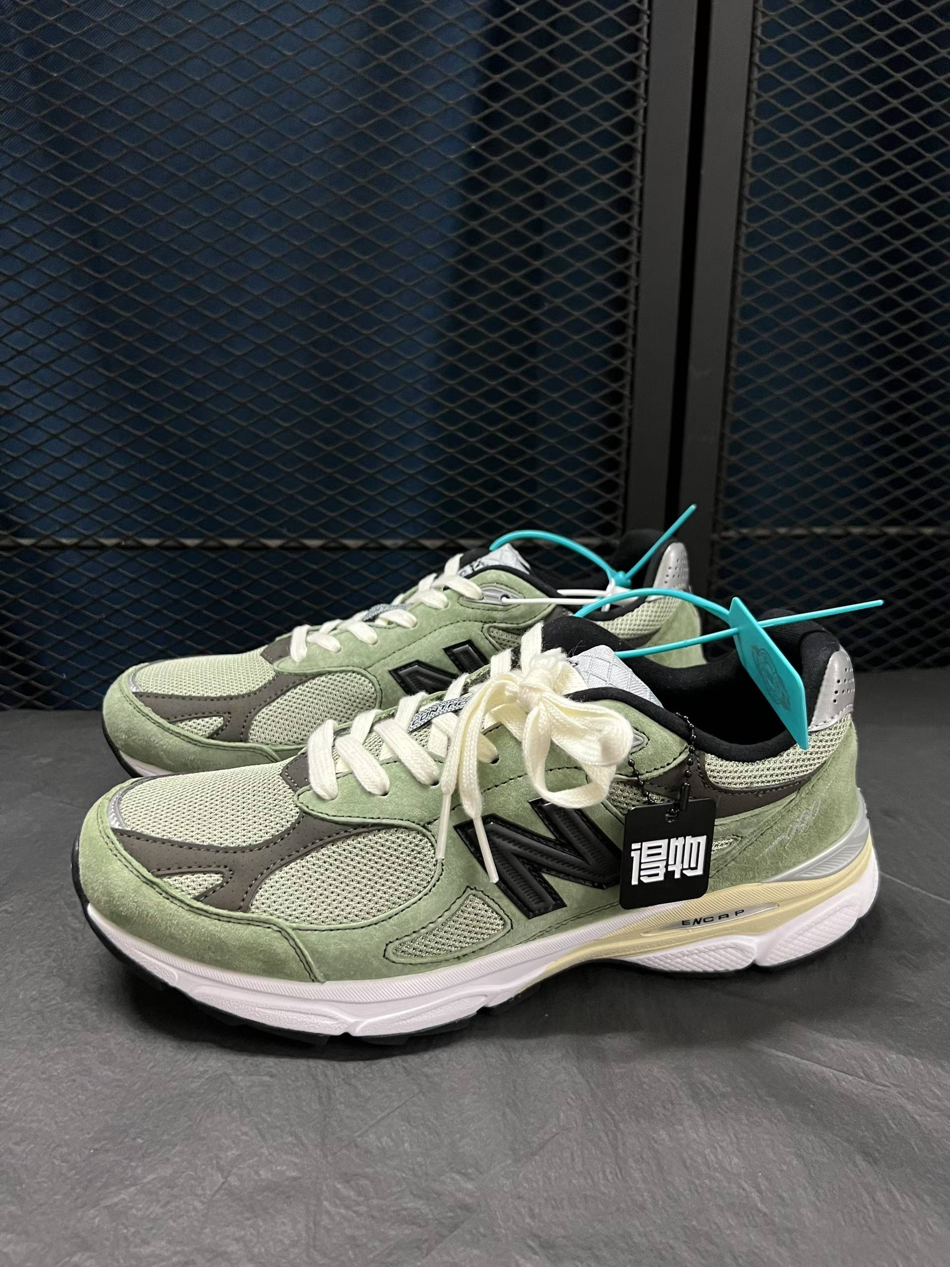 JJJJound x New Balance NB 990 V3