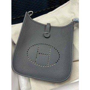Evelyne mini 16 (16*5*18cm)