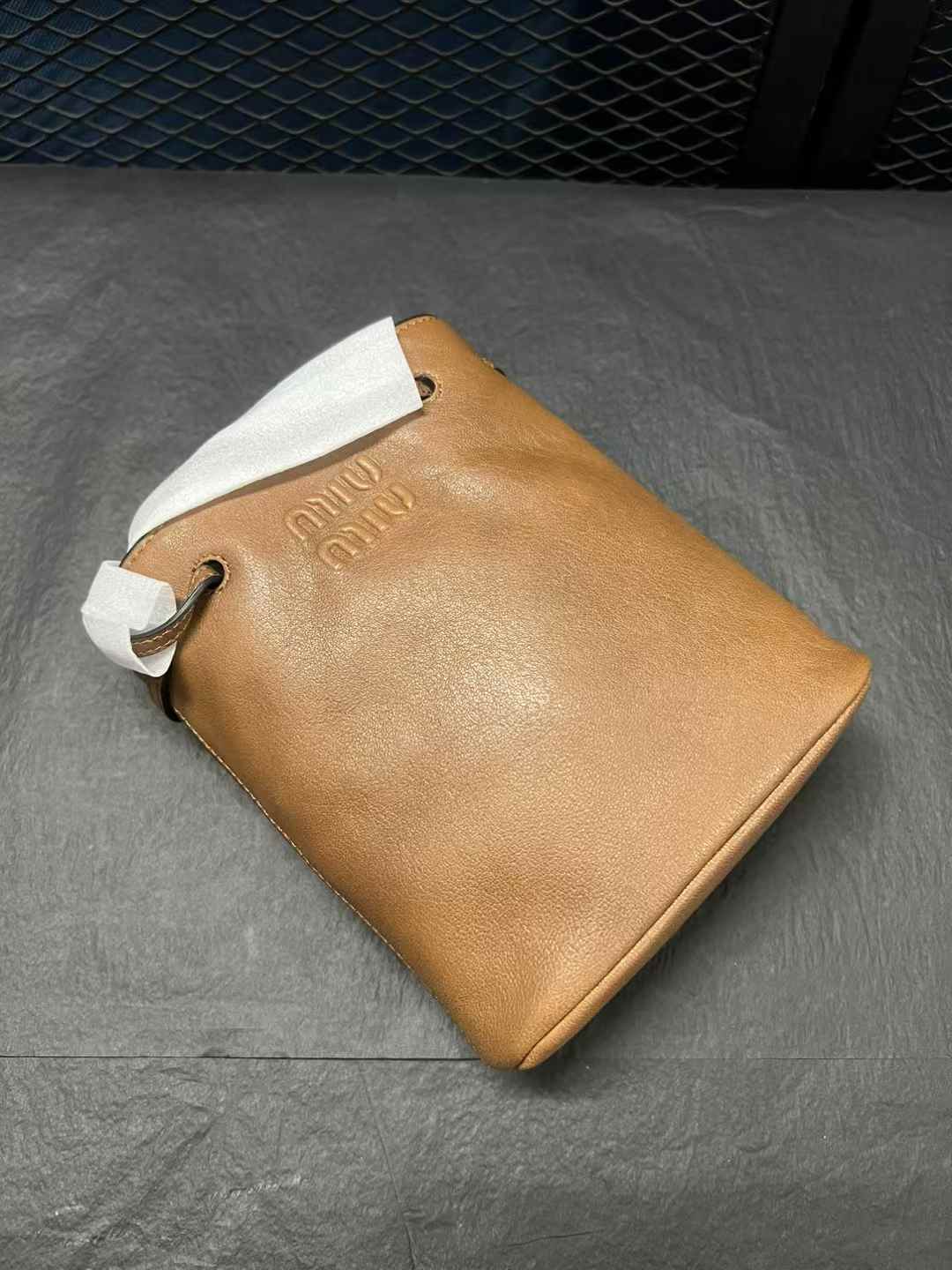 Miumiu Nappa (14*6*17cm)