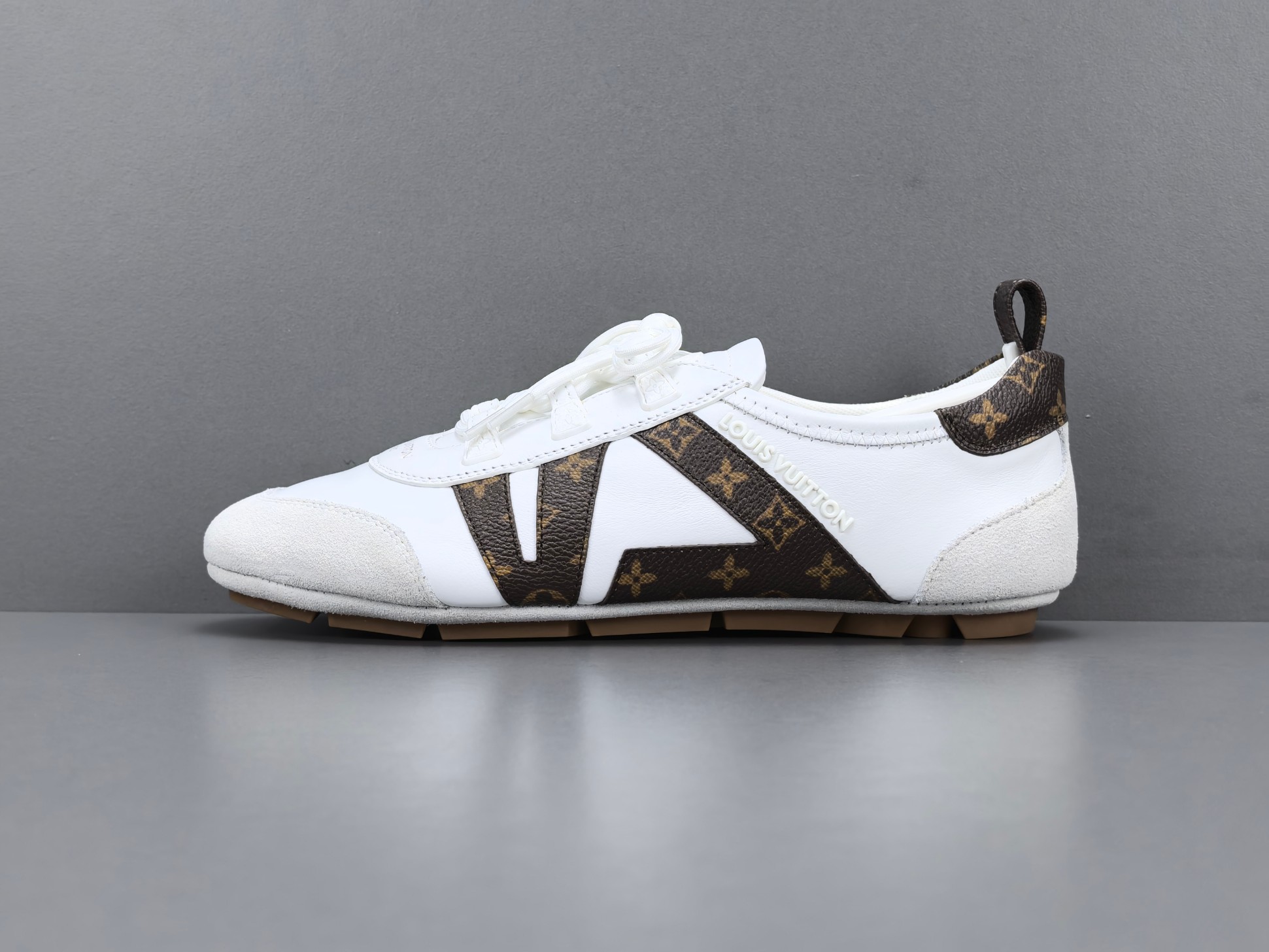 LV Sneakerina